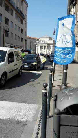 150319-Manifestazione Lavavetri (17)